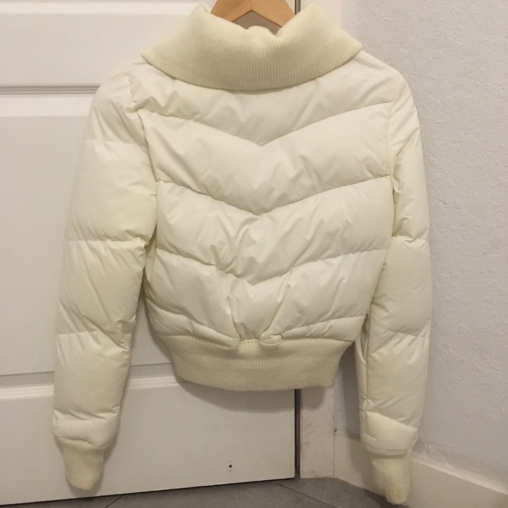 White puffer jacket - Picture 3 of 4